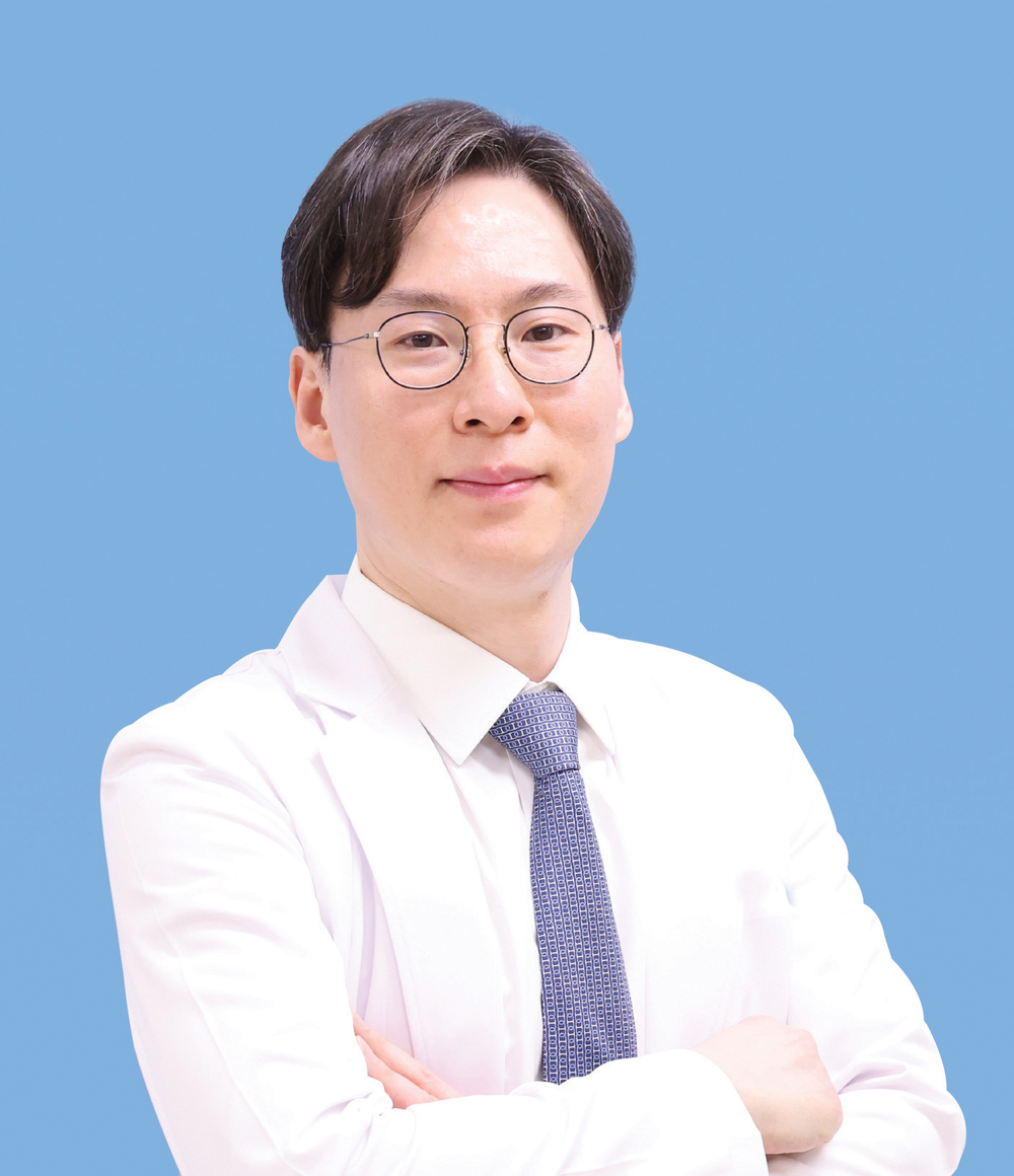 1. 국제학술지 ‘BMJ Open’에 교신저자로 논문이 게재된 포항세명기독병원 심장센터 서정훈 과장의 모습